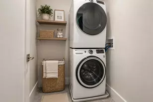 62 Foundry St, Wakefield, MA 01880 - Photo 12