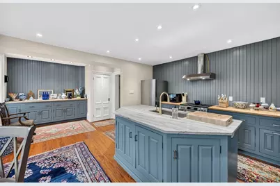 27 Mattoon Street, Springfield, MA 01105 - Photo 6