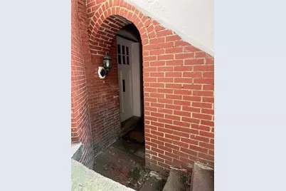 27 Mattoon Street, Springfield, MA 01105 - Photo 2