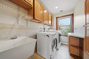 131 Range Heights Rd, Lynn, MA 01904 - Photo 20