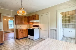 17 Worcester Ave, Montague, MA 01376 - Photo 12