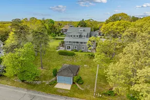 35 Grayton Ave, Barnstable, MA 02647 - Photo 4