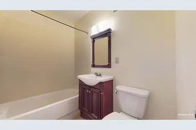 28 Juniper St #78, Brookline, MA 02445 - Photo 8