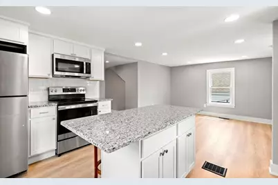 54 Main St #201, Topsfield, MA 01983 - Photo 8