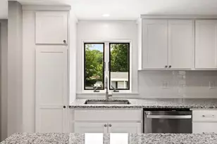 54 Main St, Topsfield, MA 01983 - Photo 10