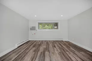 9 Longwood Dr, Andover, MA 01810 - Photo 14