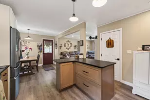247 Forest St, Dighton, MA 02764 - Photo 4