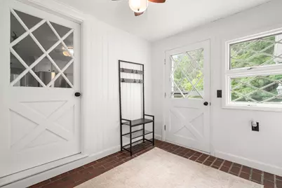 21 Grove St, Shrewsbury, MA 01545 - Photo 12