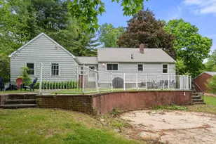 21 Grove St, Shrewsbury, MA 01545 - Photo 28