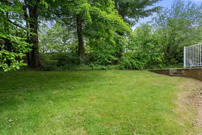 21 Grove St, Shrewsbury, MA 01545 - Photo 30