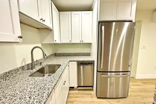 128 Webster St, Boston, MA 02128 - Photo 10
