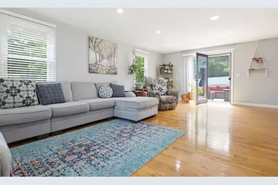 102 Purchase St, Milford, MA 01757 - Photo 6