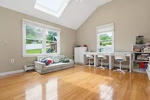 102 Purchase St, Milford, MA 01757 - Photo 8