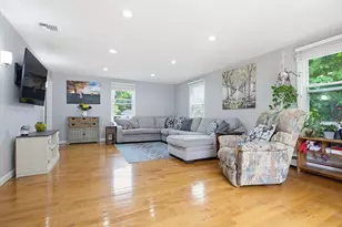 102 Purchase St, Milford, MA 01757 - Photo 8