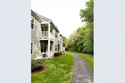 1000 Spring Valley Drive #G, Andover, MA 01810 - Photo 6