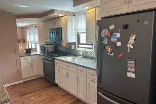 54 Dudley St, Saugus, MA 01906 - Photo 4
