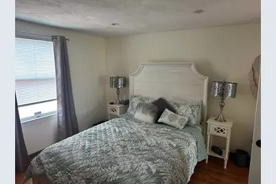 54 Dudley Street, Saugus, MA 01906 - Photo 16