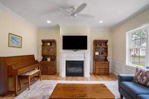 7 Burkhardt Cir, Boylston, MA 01505 - Photo 14