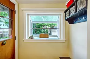 24 Hussey St, New Bedford, MA 02740 - Photo 22