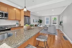 122-124 Charles St, Cambridge, MA 02141 - Photo 8