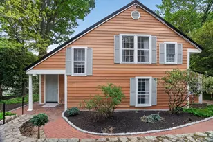 27 Wellington Ln, Belmont, MA 02478 - Photo 2
