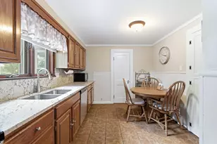 15 Ellsworth Terrace, Lynn, MA 01904 - Photo 14