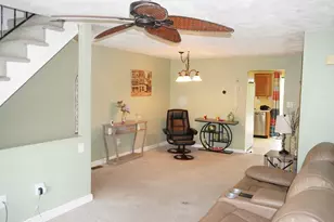 92 Sterling Ln, Haverhill, MA 01835 - Photo 6