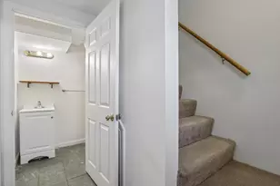 115 Beacon Ave, Lawrence, MA 01843 - Photo 24
