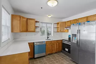 115 Beacon Ave, Lawrence, MA 01843 - Photo 10