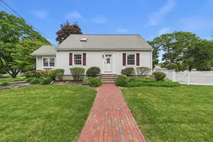 12 S Douglas St, Rockland, MA 02370 - Photo 1