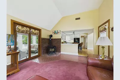 12 S Douglas St, Rockland, MA 02370 - Photo 10