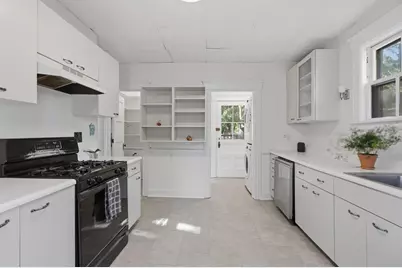 76 Grant St, Gardner, MA 01440 - Photo 8