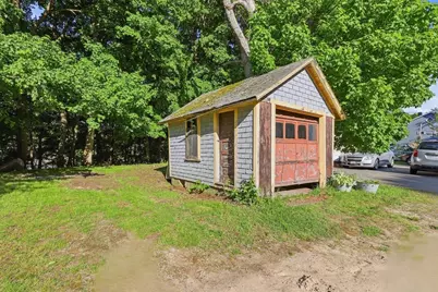 76 Grant St, Gardner, MA 01440 - Photo 22