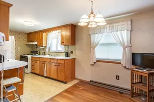 244 Connecticut Ave, Somerset, MA 02726 - Photo 12