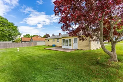 244 Connecticut Ave, Somerset, MA 02726 - Photo 4