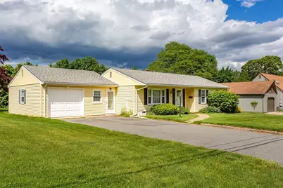 244 Connecticut Ave, Somerset, MA 02726 - Photo 2