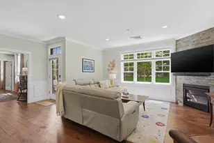 11 Executive Dr, Stoneham, MA 02180 - Photo 4