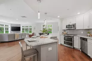 11 Executive Dr, Stoneham, MA 02180 - Photo 10