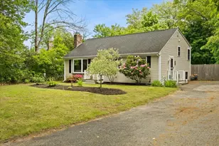 40 Fisher St, Taunton, MA 02780 - Photo 4