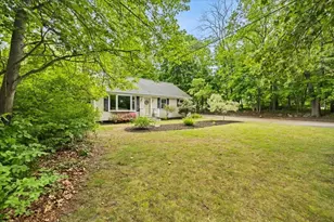 40 Fisher St, Taunton, MA 02780 - Photo 6