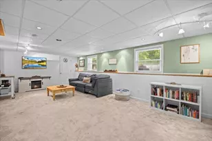 40 Fisher St, Taunton, MA 02780 - Photo 36