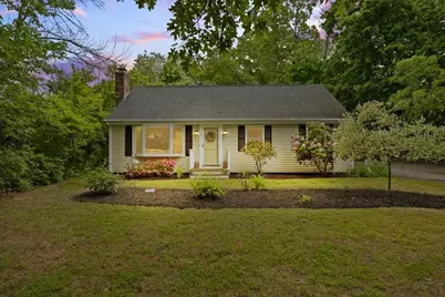 40 Fisher Street, Taunton, MA 02780 - Photo 2