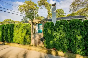 2 Eddy St, Wareham, MA 02532 - Photo 32