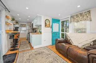 2 Eddy St, Wareham, MA 02532 - Photo 8