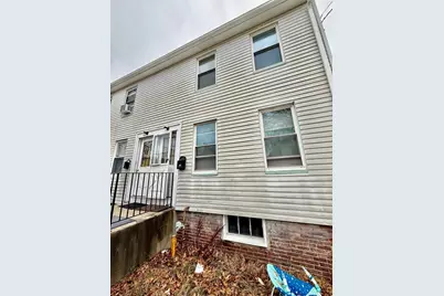 19 Common St #2, Weymouth, MA 02188 - Photo 8