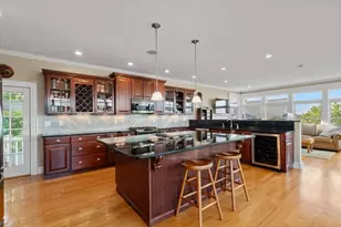 7 Swan Rd, Quincy, MA 02169 - Photo 4