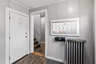 48 Hubbard St, Ludlow, MA 01056 - Photo 4