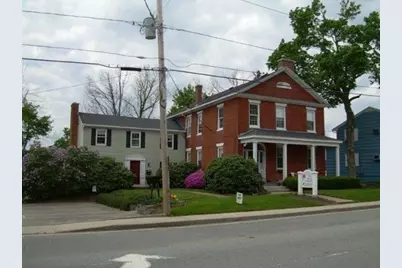 8-10 Pleasant Street, Leicester, MA 01524 - Photo 12