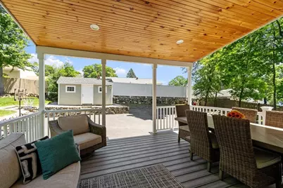 15 Bennett St, Hudson, MA 01749 - Photo 20