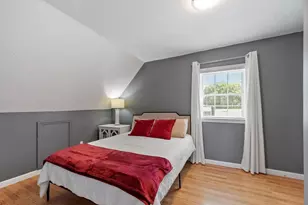 15 Bennett St, Hudson, MA 01749 - Photo 36